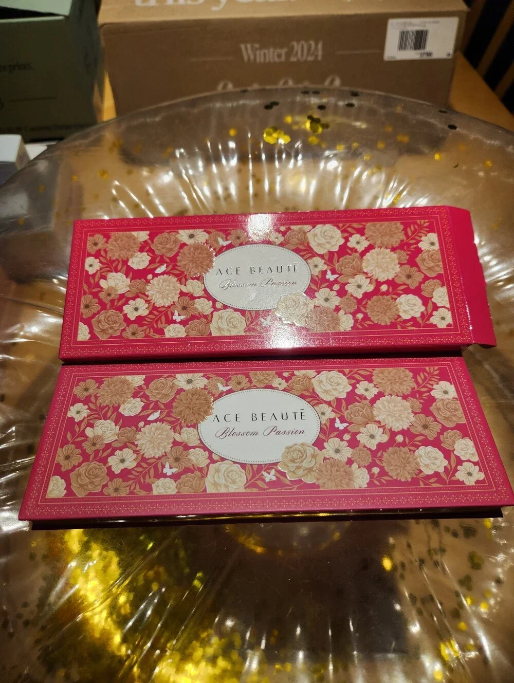 ACE BEAUTE Blossom Passion Eyeshadow Palette